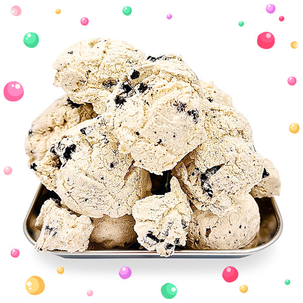 Freeze_Dried_Cookies&Cream_Ice_Cream_Scoops